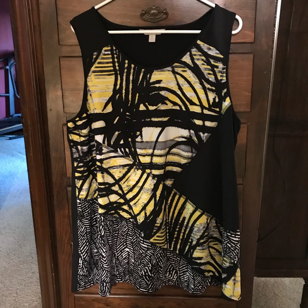 Beautiful sleeveless tunic